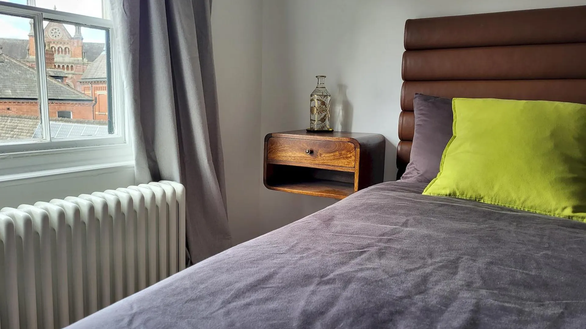 16 Castlegate York Villa