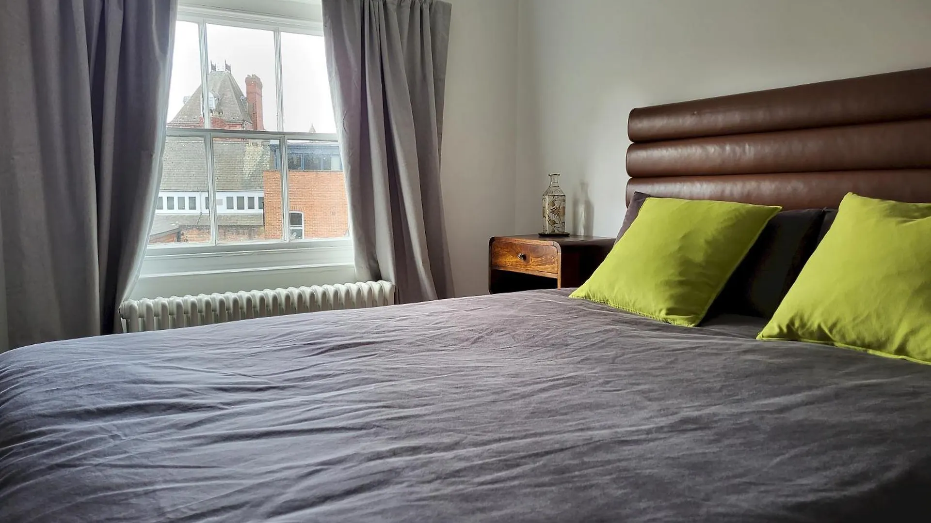 16 Castlegate York Villa